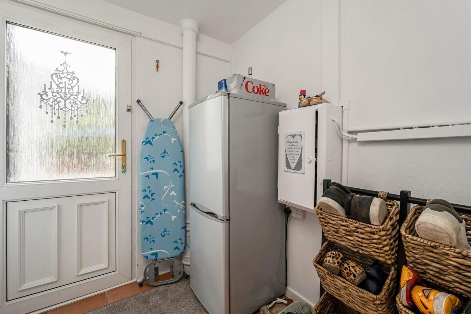 Centrally Situated 1 Bedroom House In Cumbernauld Bagian luar foto
